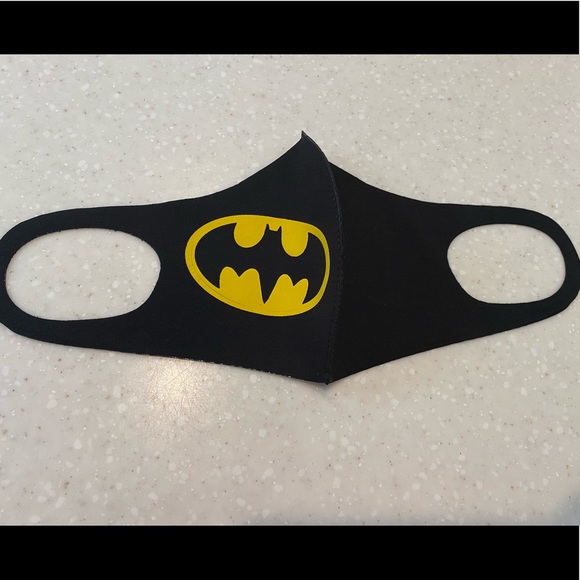 FACE MASK “ BATMAN “ 🦇 - Picture 3 of 7